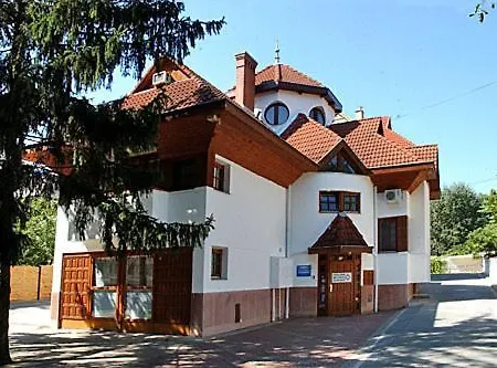 Nadix Panzio Panzió Debrecen